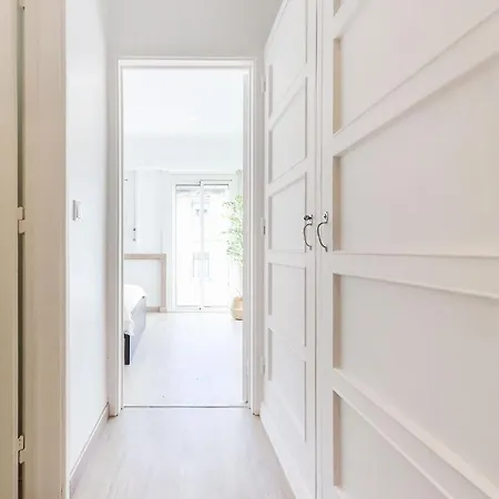 Nine Horizons Appartement *